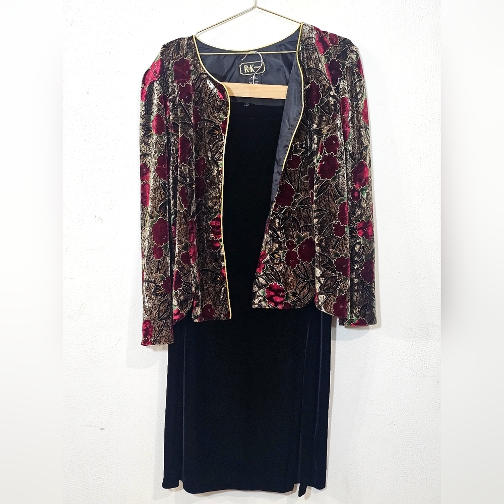 R&K Red and Black Floral Blazer And Skirt Velvet Boho Whinisigoth Vintage
